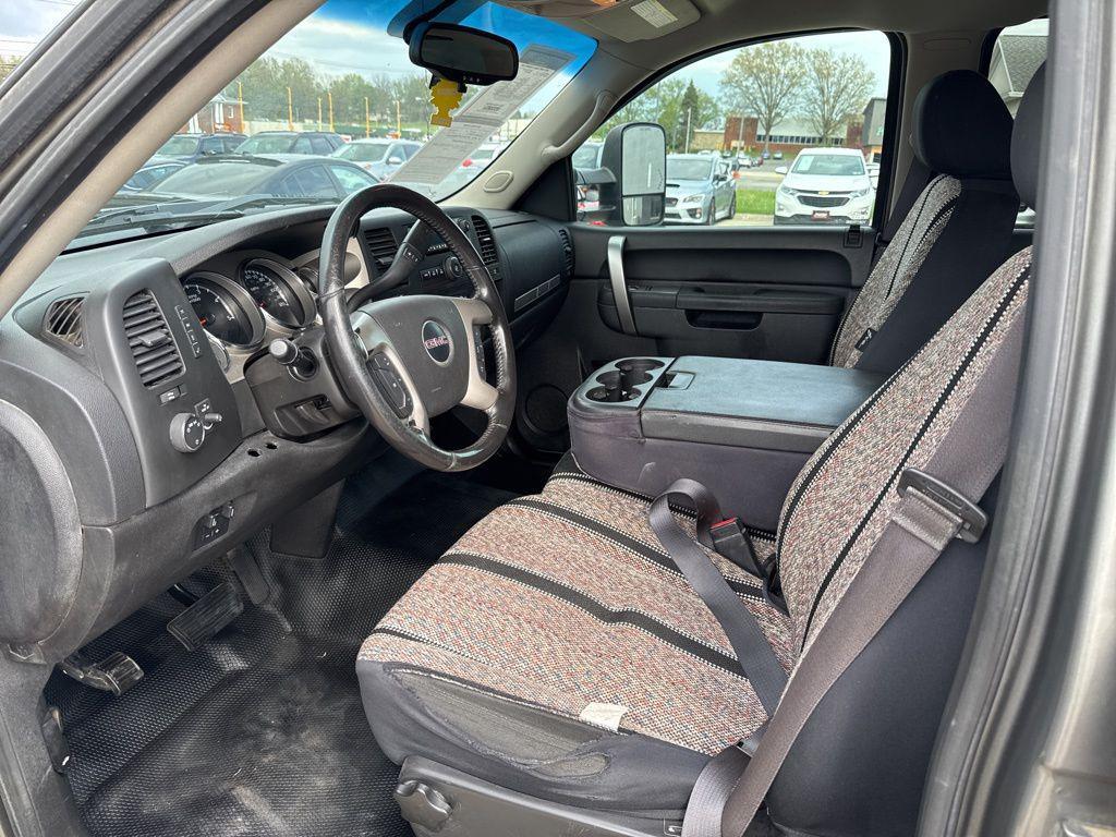 used 2013 GMC Sierra 2500 car, priced at $17,485
