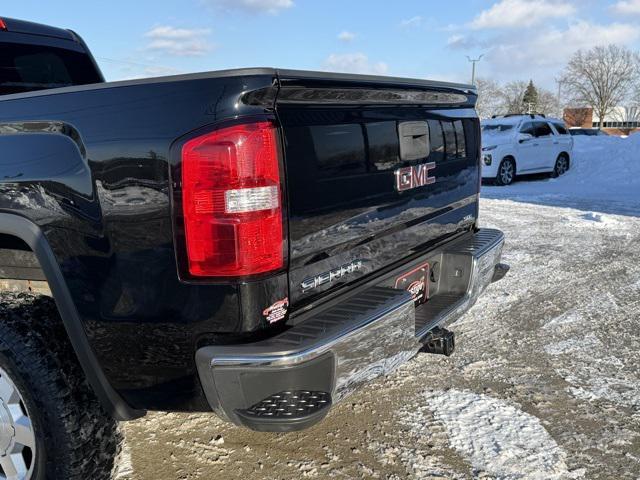 used 2018 GMC Sierra 1500 car, priced at $18,995
