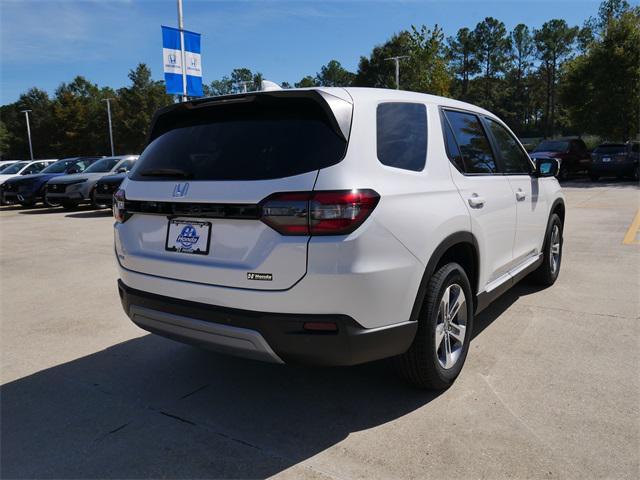 new 2025 Honda Pilot car, priced at $47,242