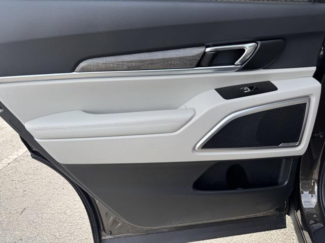 used 2022 Kia Telluride car, priced at $27,419