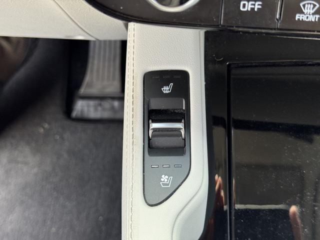 used 2022 Kia Telluride car, priced at $27,419