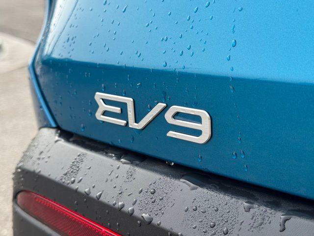 new 2026 Kia EV9 car, priced at $60,929