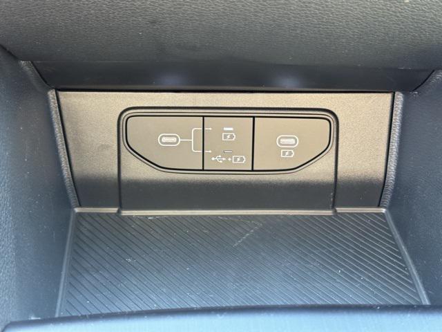 new 2026 Kia Sportage car, priced at $28,672