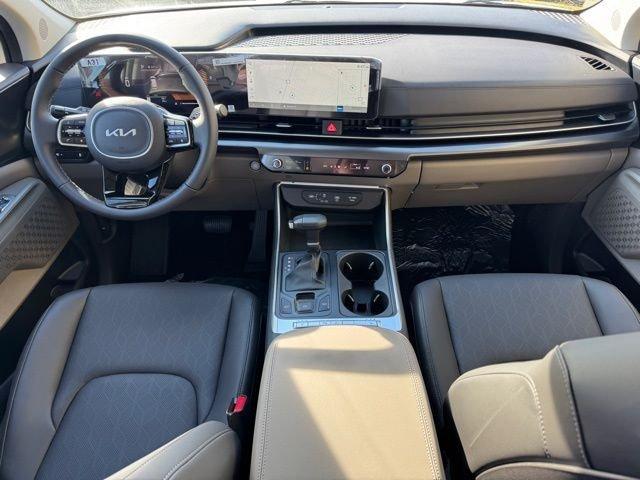 new 2026 Kia Carnival car, priced at $41,083