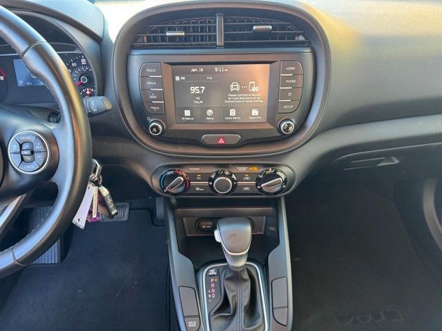 used 2021 Kia Soul car, priced at $15,786