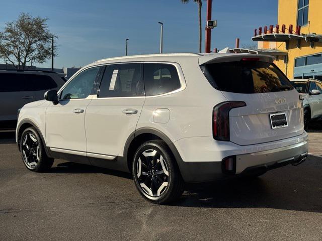 used 2023 Kia Telluride car, priced at $32,835