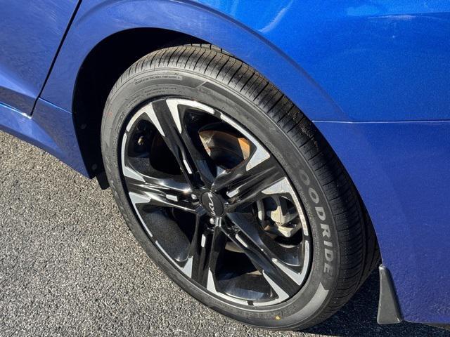 used 2024 Kia K5 car, priced at $22,815