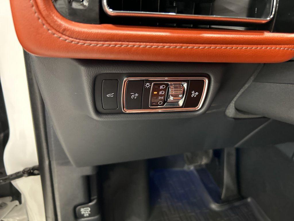 used 2025 Lincoln Aviator car, priced at $67,935