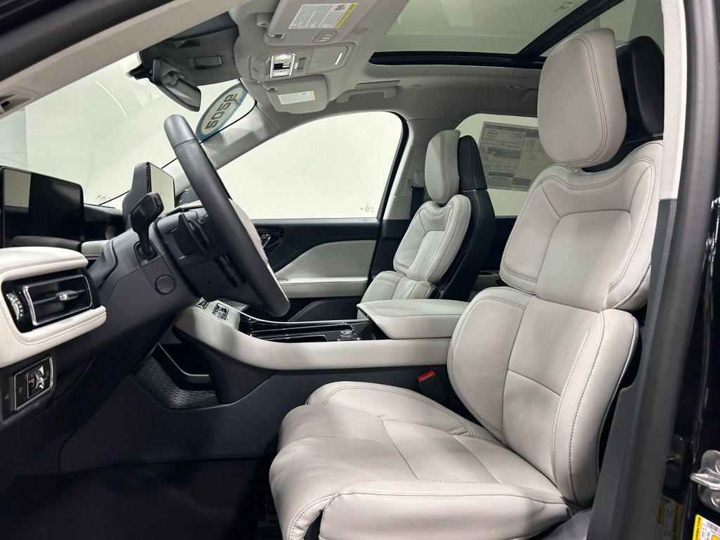 new 2026 Lincoln Aviator car, priced at $75,380