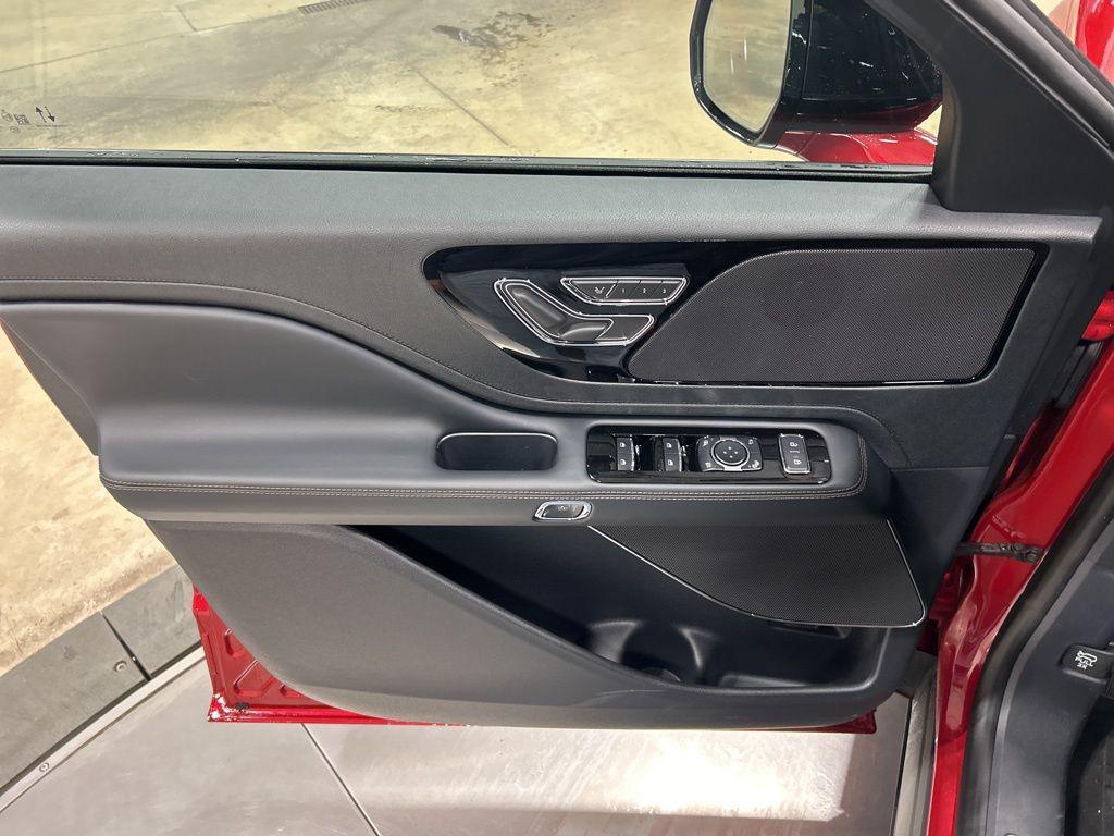 new 2026 Lincoln Aviator car, priced at $63,048