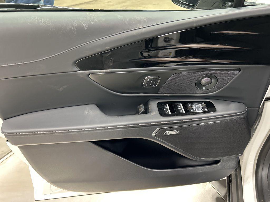 new 2026 Lincoln Nautilus car, priced at $69,914