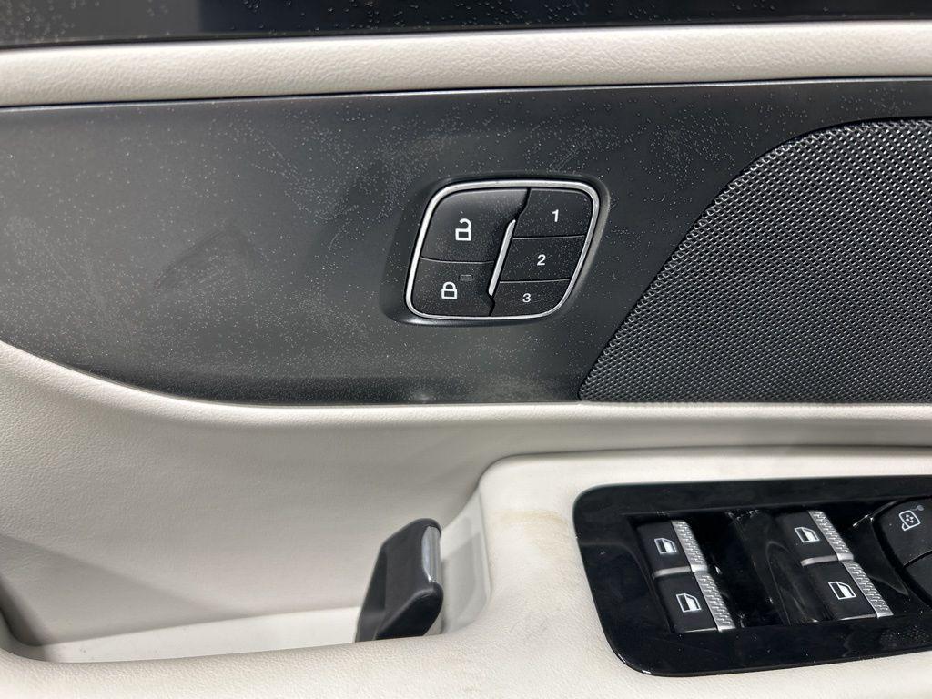 new 2026 Lincoln Nautilus car, priced at $66,944