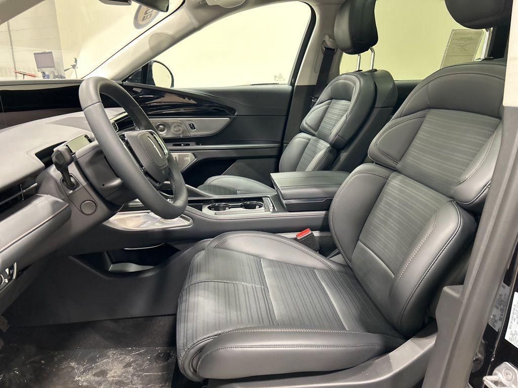 new 2026 Lincoln Nautilus car, priced at $73,476