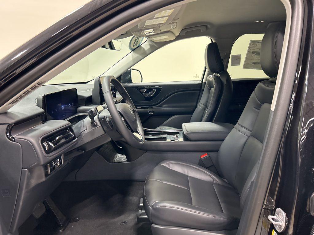 new 2026 Lincoln Aviator car, priced at $62,977