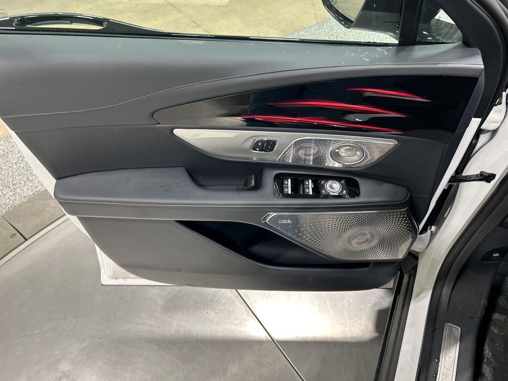 new 2026 Lincoln Nautilus car, priced at $78,433