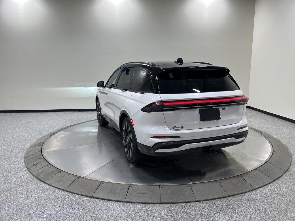 new 2026 Lincoln Nautilus car, priced at $78,433