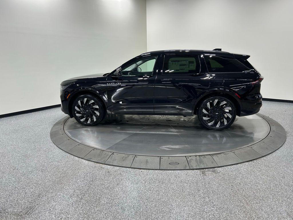 new 2026 Lincoln Nautilus car, priced at $76,401