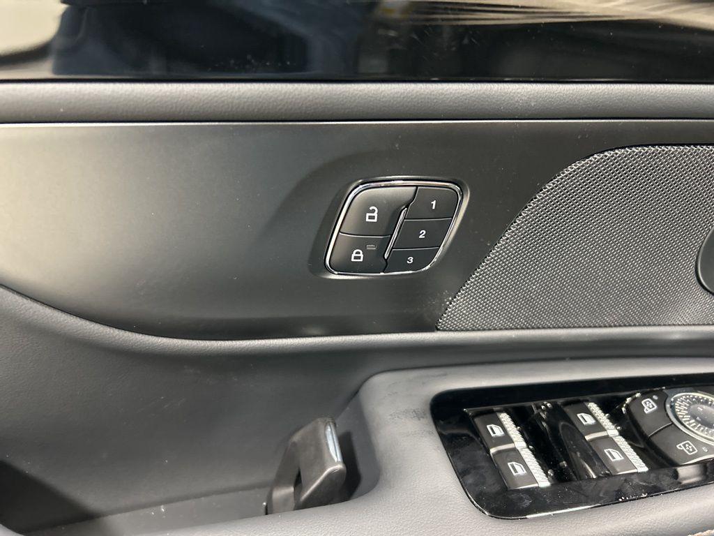 new 2026 Lincoln Nautilus car, priced at $65,778