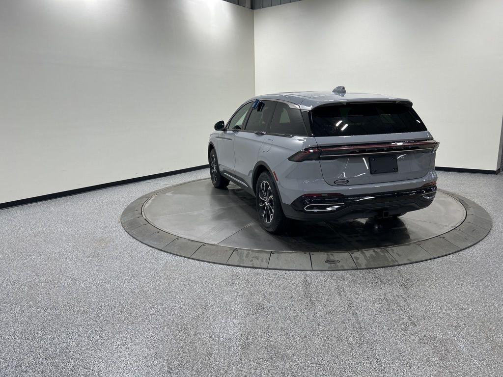 new 2026 Lincoln Nautilus car, priced at $65,778