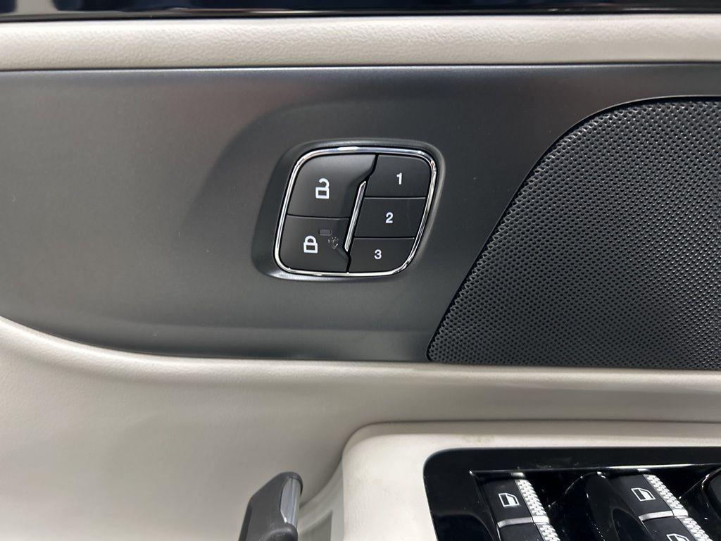 new 2026 Lincoln Nautilus car, priced at $72,540