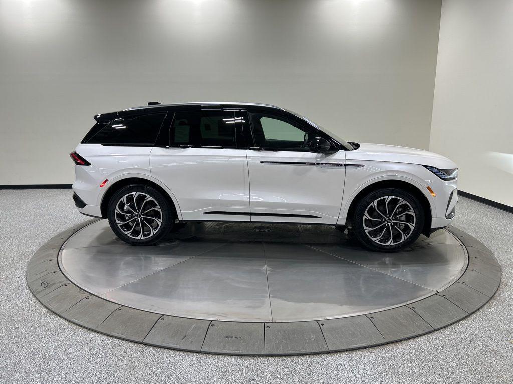 new 2026 Lincoln Nautilus car, priced at $71,998