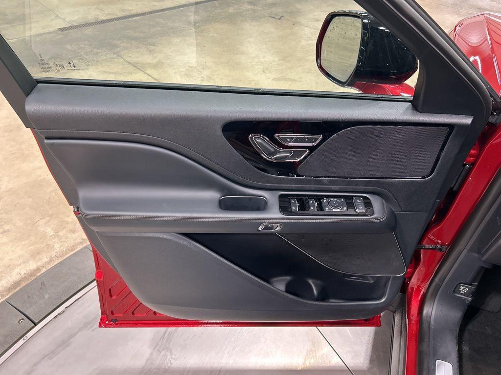 new 2026 Lincoln Aviator car, priced at $65,477