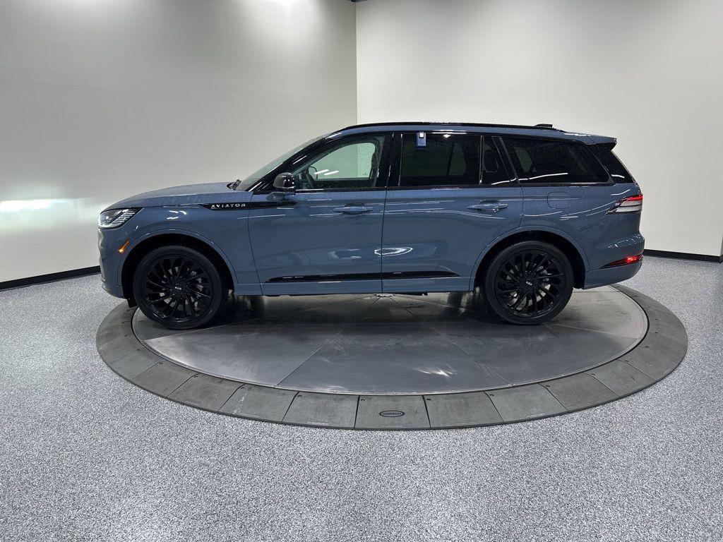 used 2025 Lincoln Aviator car, priced at $68,899