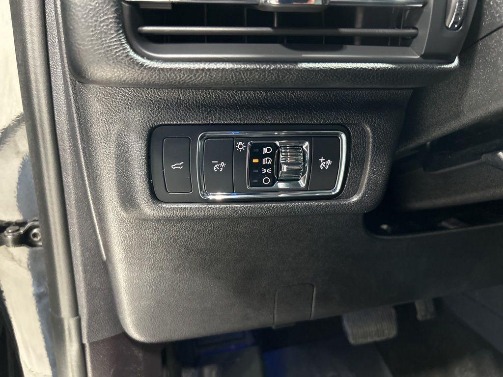 used 2022 Lincoln Corsair car, priced at $30,740