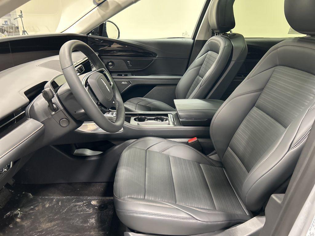 new 2026 Lincoln Nautilus car, priced at $74,022