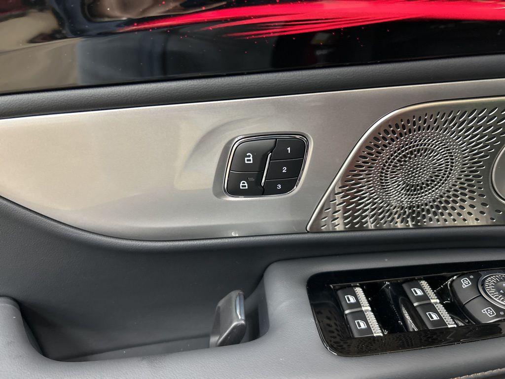 new 2026 Lincoln Nautilus car, priced at $76,056