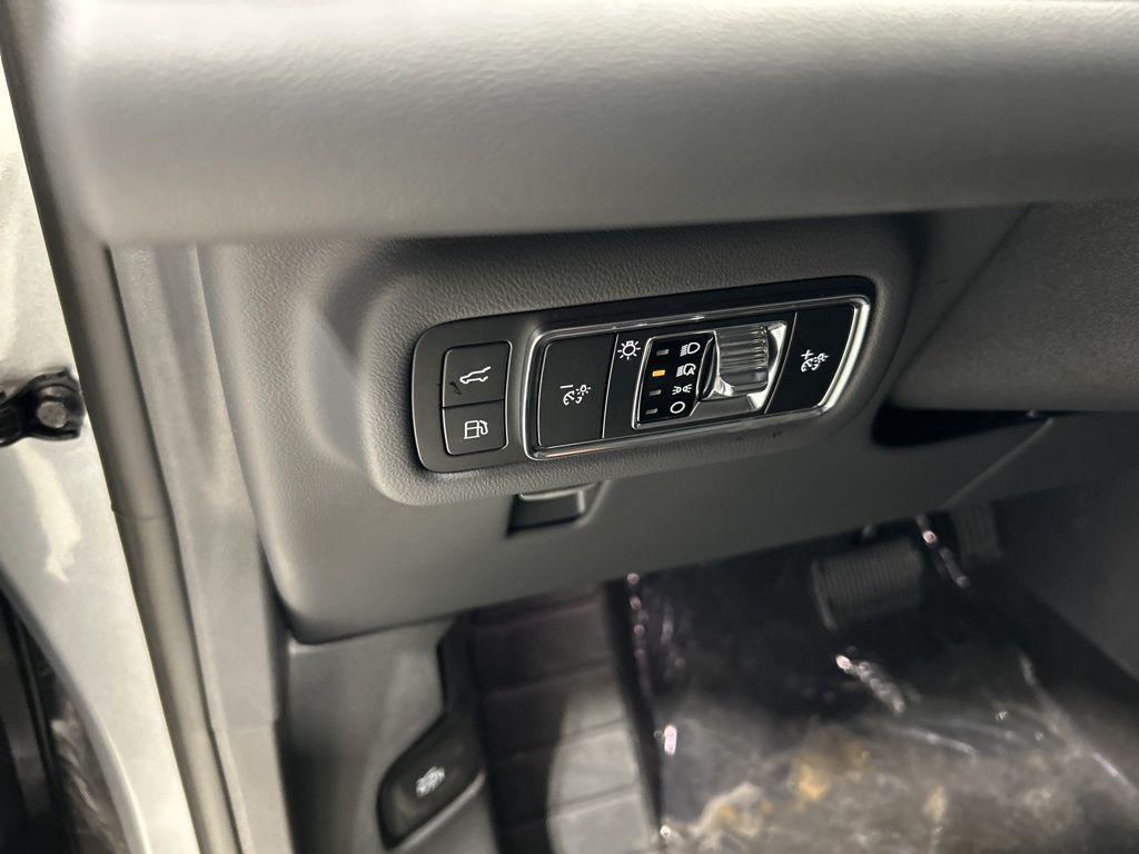 new 2026 Lincoln Nautilus car, priced at $68,473