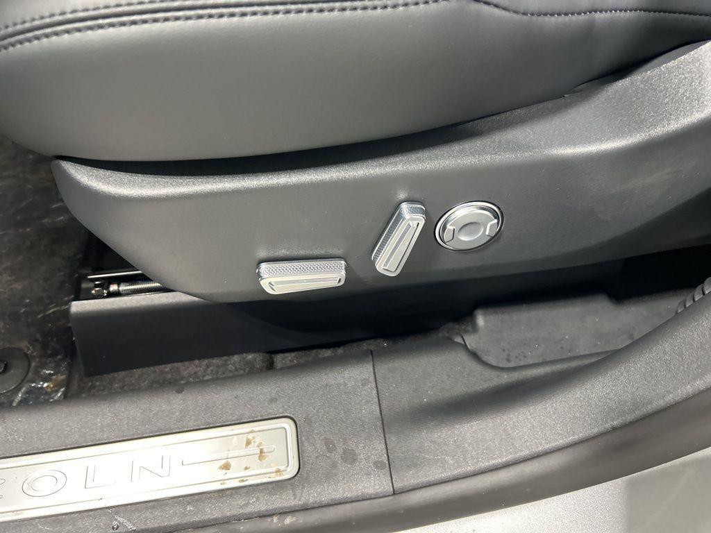 new 2026 Lincoln Nautilus car, priced at $68,473