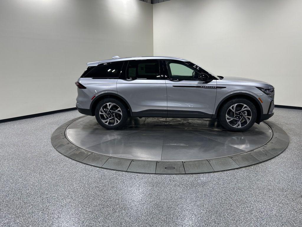 new 2026 Lincoln Nautilus car, priced at $68,473