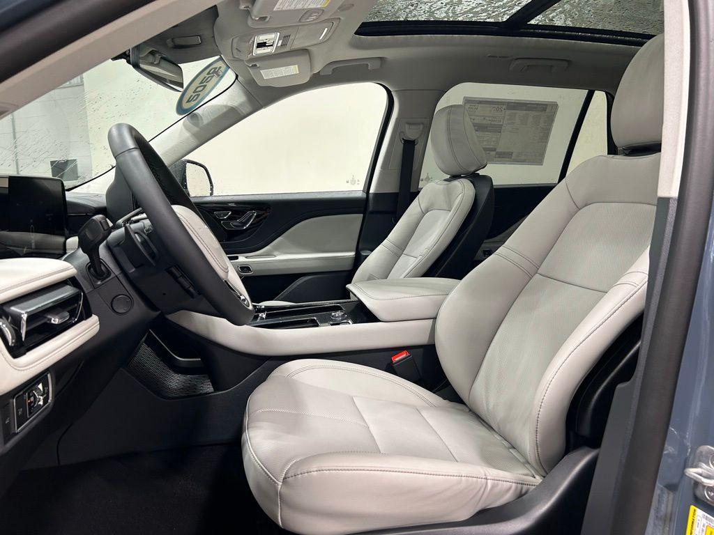 new 2026 Lincoln Aviator car, priced at $61,434