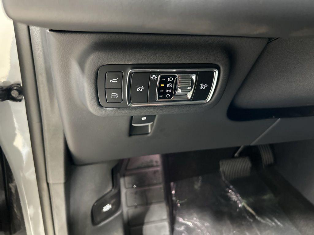 new 2026 Lincoln Nautilus car, priced at $72,527