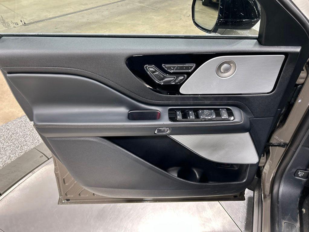new 2026 Lincoln Aviator car, priced at $74,763