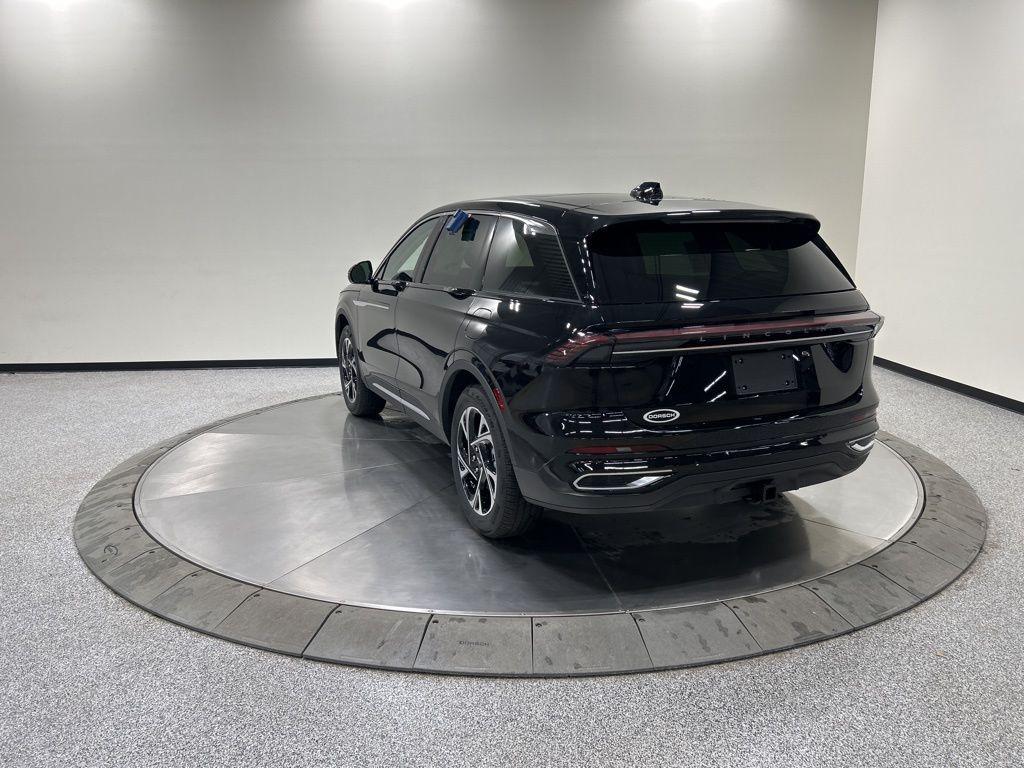 new 2026 Lincoln Nautilus car, priced at $66,023