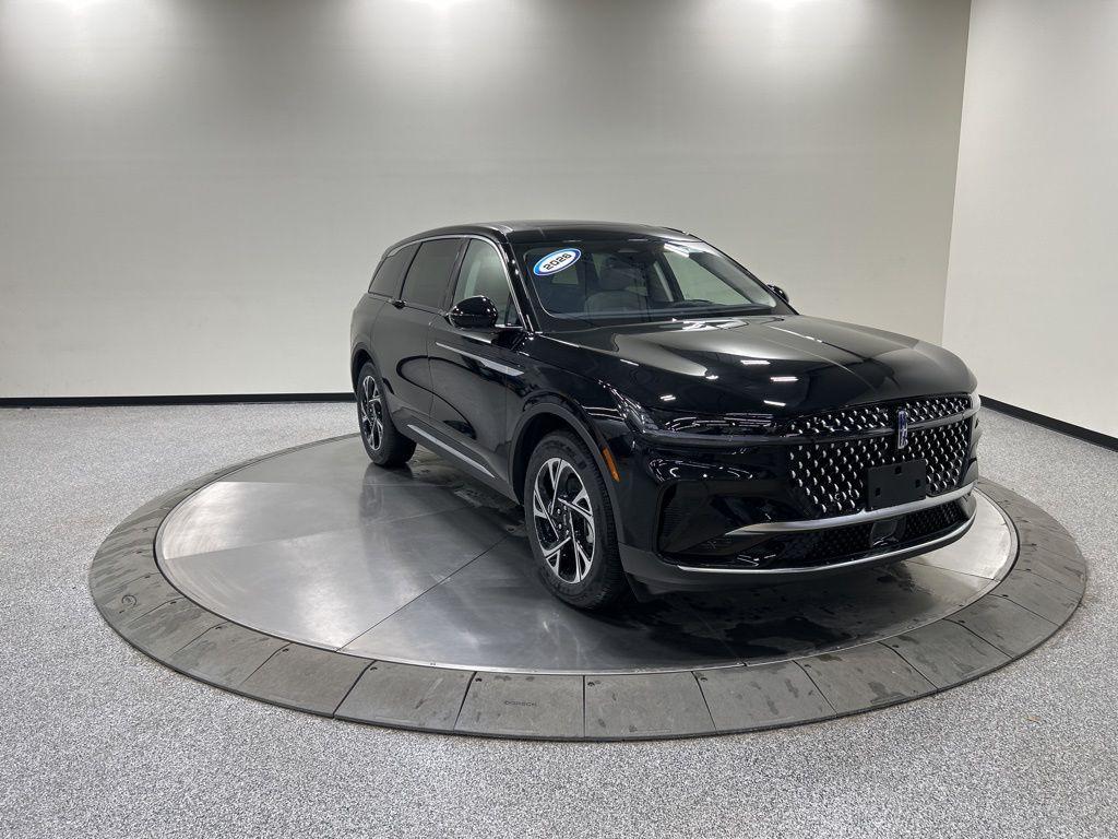 new 2026 Lincoln Nautilus car, priced at $66,023