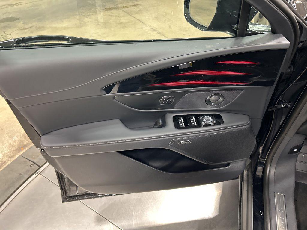 new 2026 Lincoln Nautilus car, priced at $68,179