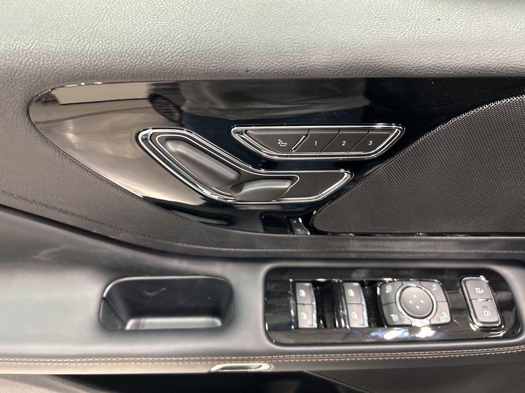 new 2026 Lincoln Aviator car, priced at $68,355