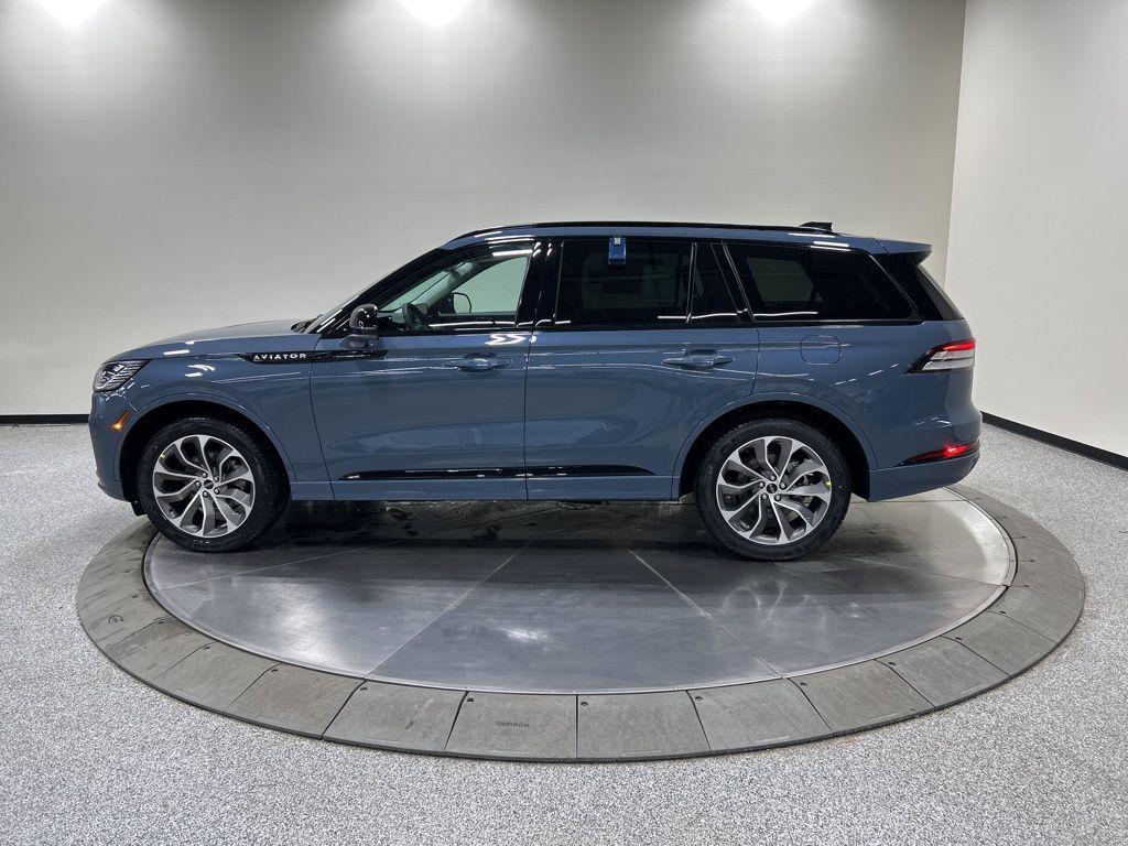 new 2026 Lincoln Aviator car, priced at $68,355