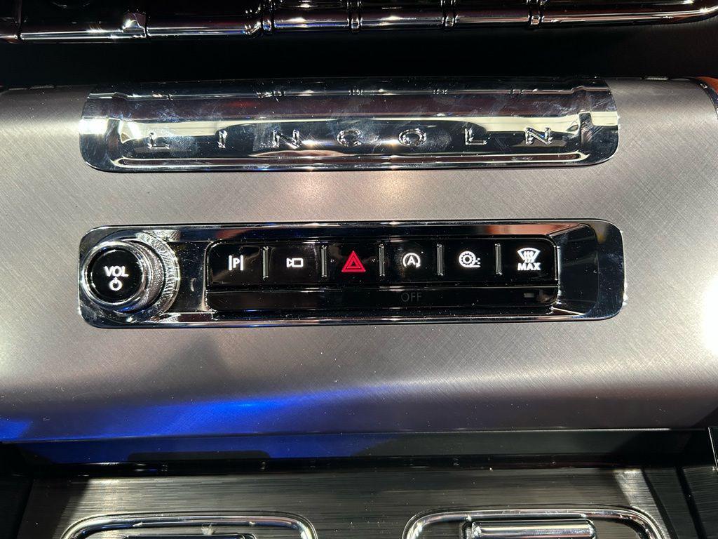 new 2026 Lincoln Aviator car, priced at $85,360