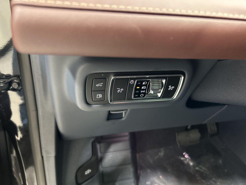 new 2026 Lincoln Nautilus car, priced at $87,555