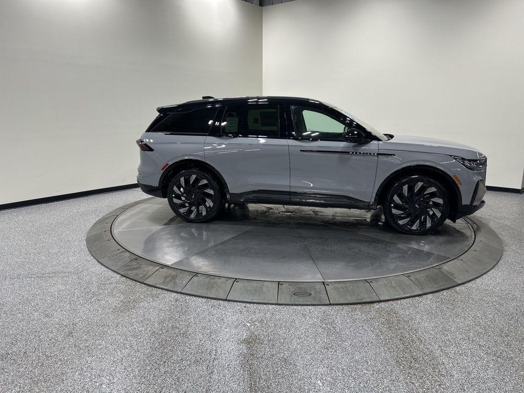 new 2026 Lincoln Nautilus car, priced at $67,046