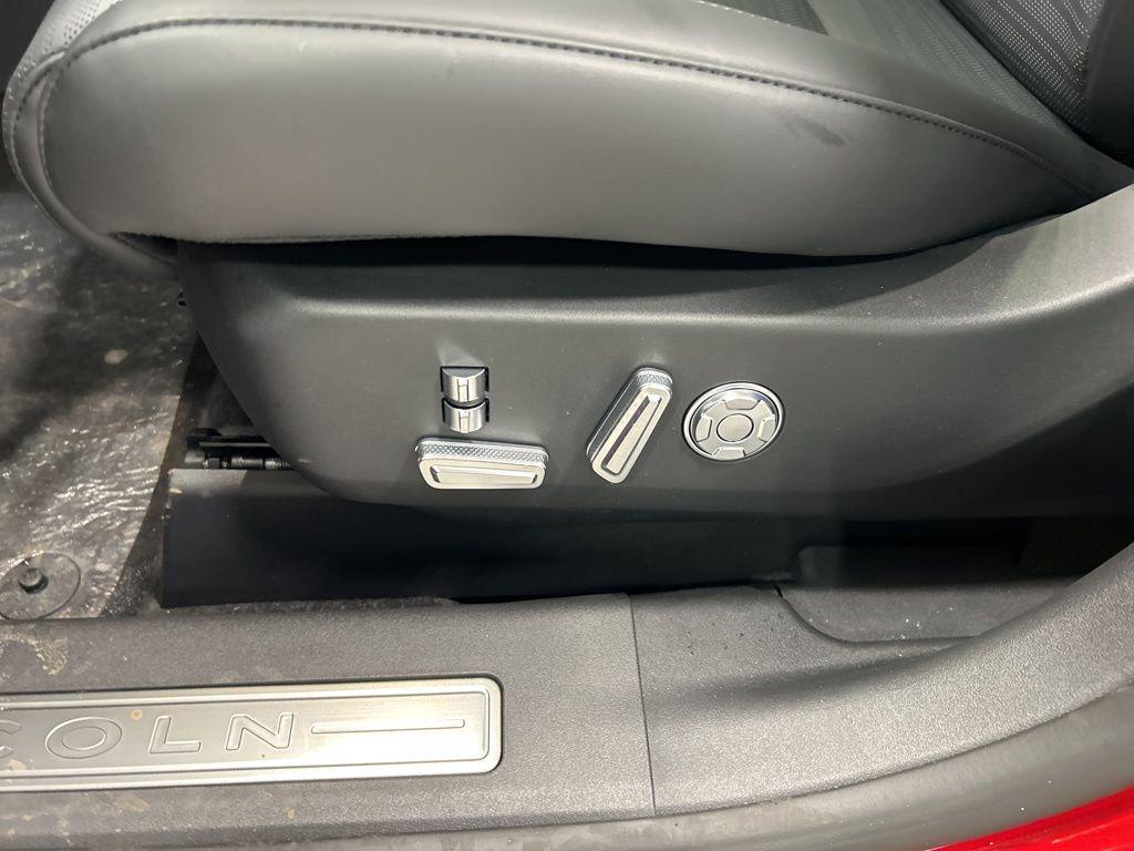 new 2026 Lincoln Nautilus car, priced at $77,641