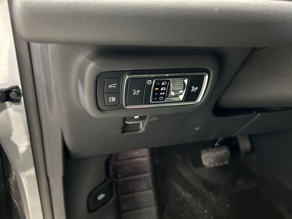 new 2026 Lincoln Nautilus car, priced at $78,433