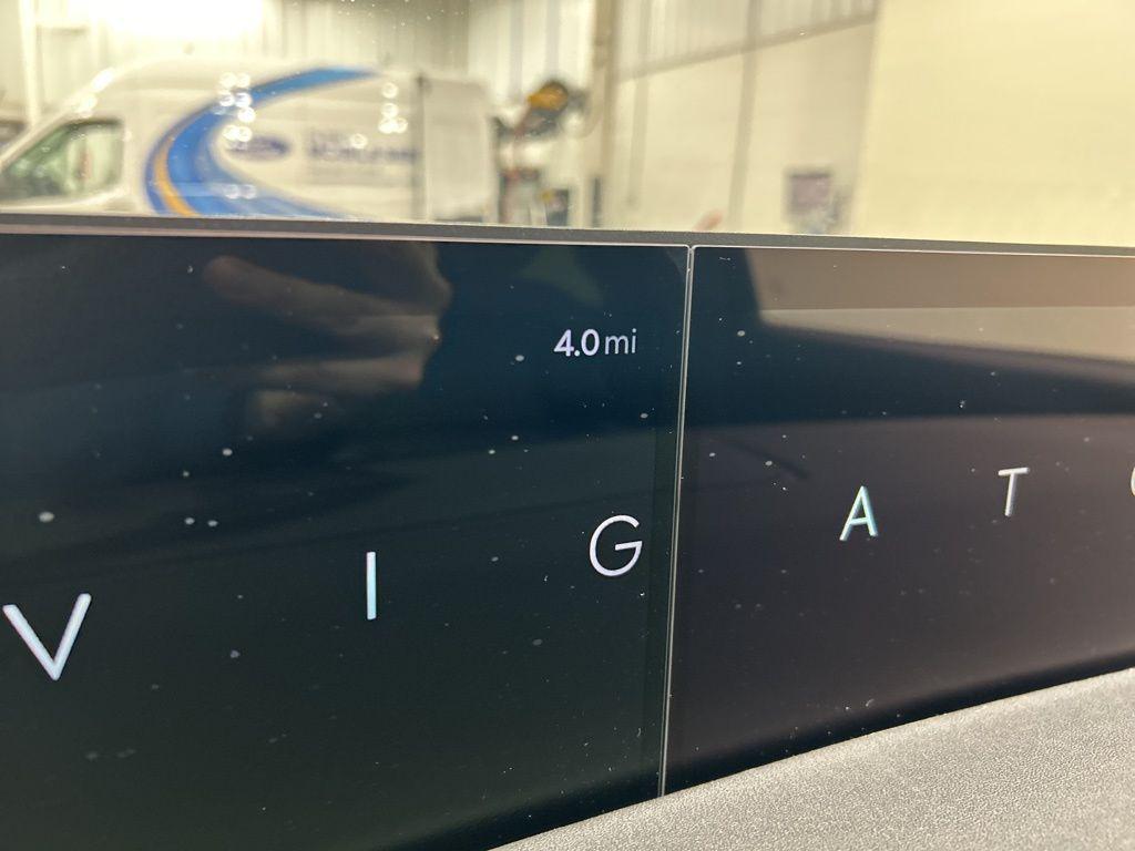 new 2025 Lincoln Navigator car, priced at $106,835