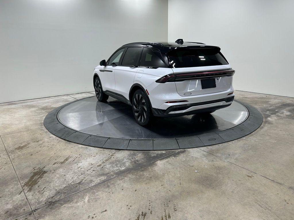 new 2026 Lincoln Nautilus car, priced at $67,454