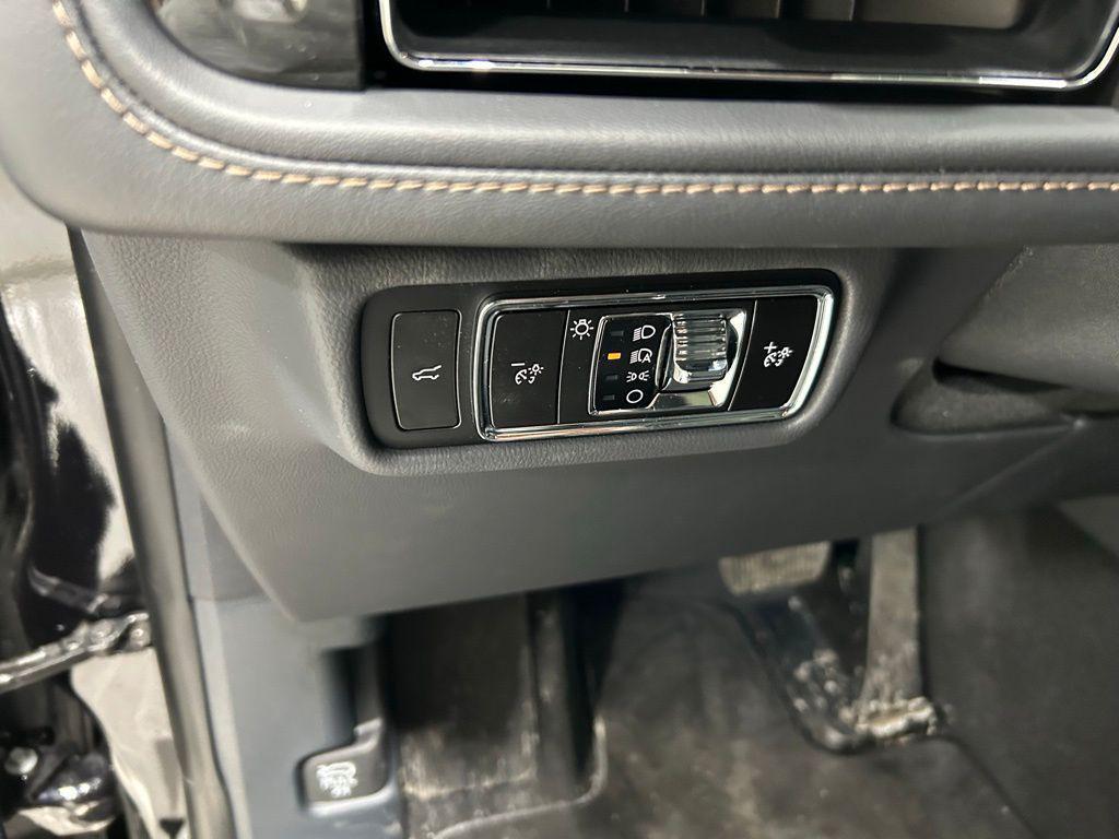 new 2026 Lincoln Aviator car, priced at $81,120