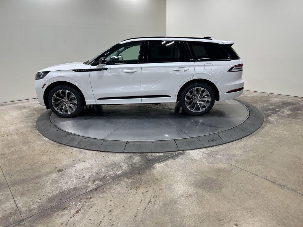 new 2026 Lincoln Aviator car, priced at $63,705